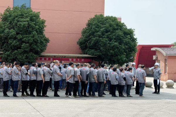 Suzhou Jinta Metal Co., Ltd. to carry out fire emergency drills, build a strong safety line